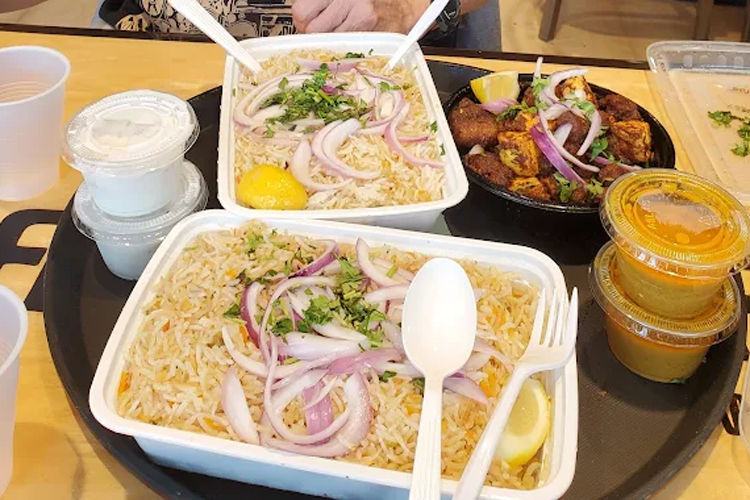 Saag in Fuquay-Varina, NC